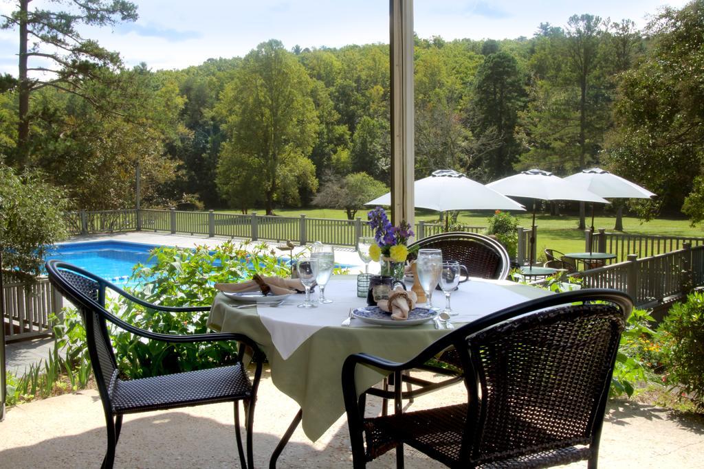 Glen-Ella Springs Hotel & Restaurant Clarkesville Eksteriør bilde