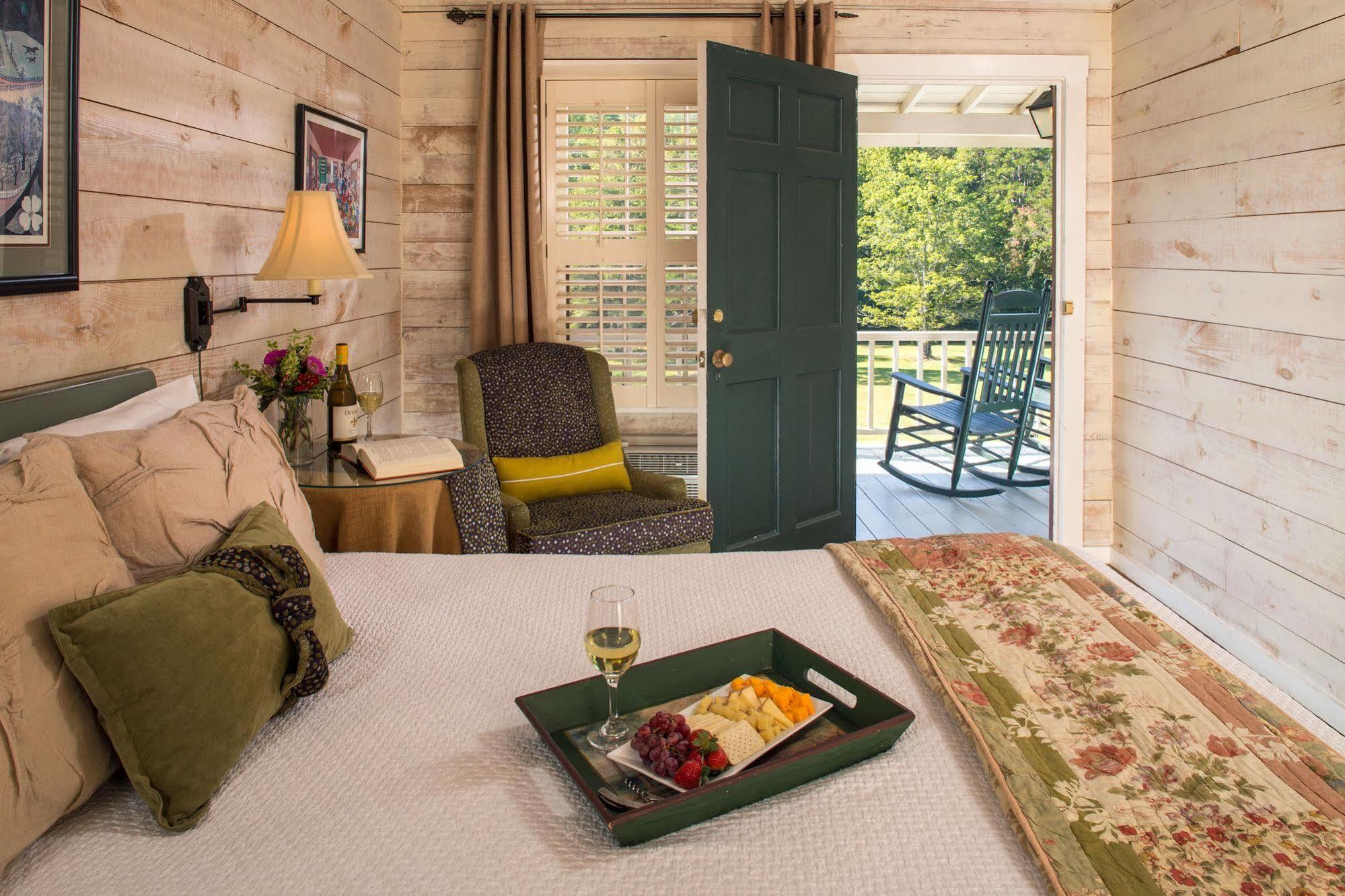 Glen-Ella Springs Hotel & Restaurant Clarkesville Eksteriør bilde